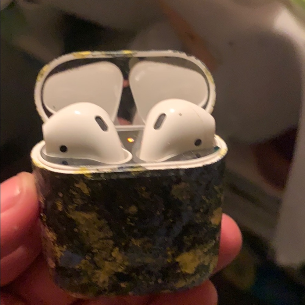 AirPods gen 1